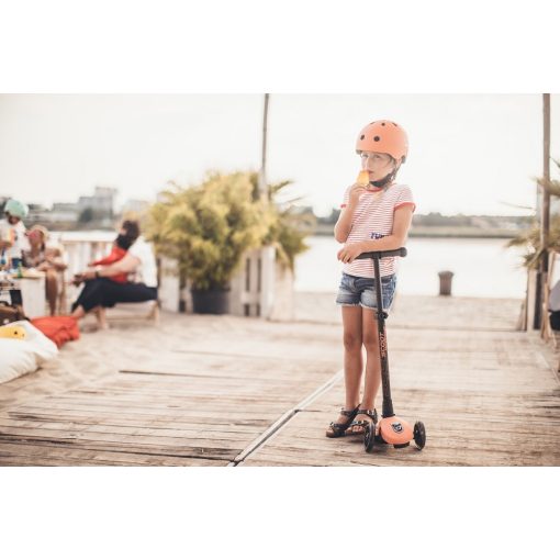 Scoot and Ride Highwaykick   3 LED roller Peach