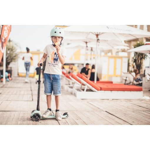 Scoot and Ride Highwaykik  3 LED roller Kiwi