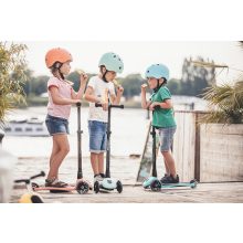 Scoot and Ride Highwaykik  3 LED roller Kiwi